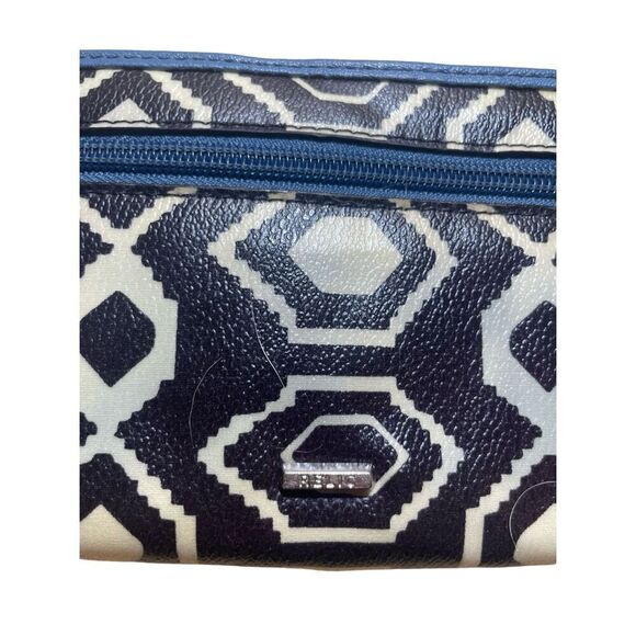 Relic Wallet - Picture 3 of 5